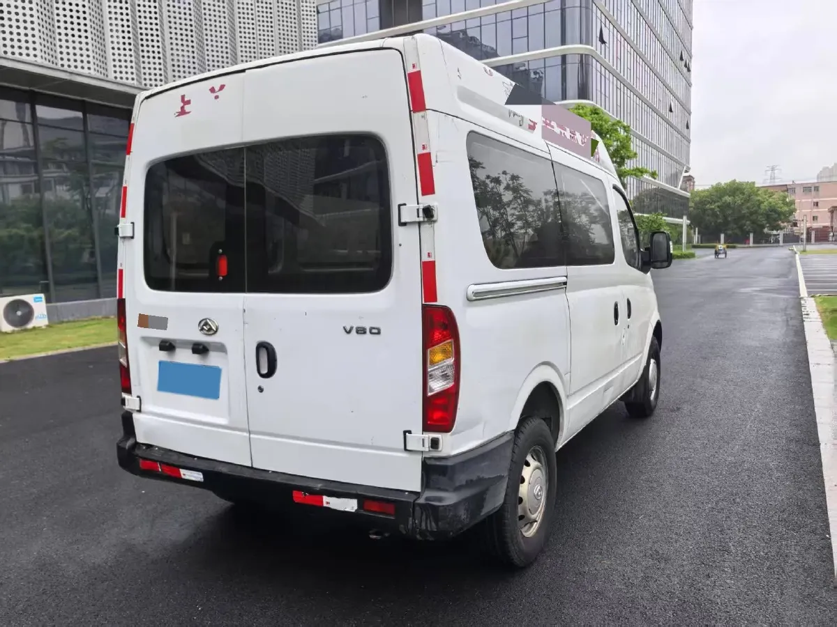 2019 MAXUS XinTu V80 2.5T 136HP L4 6MT,autocango,china used car exporter,china ev exporter,chinese used car exporter,chinese used ev exporter