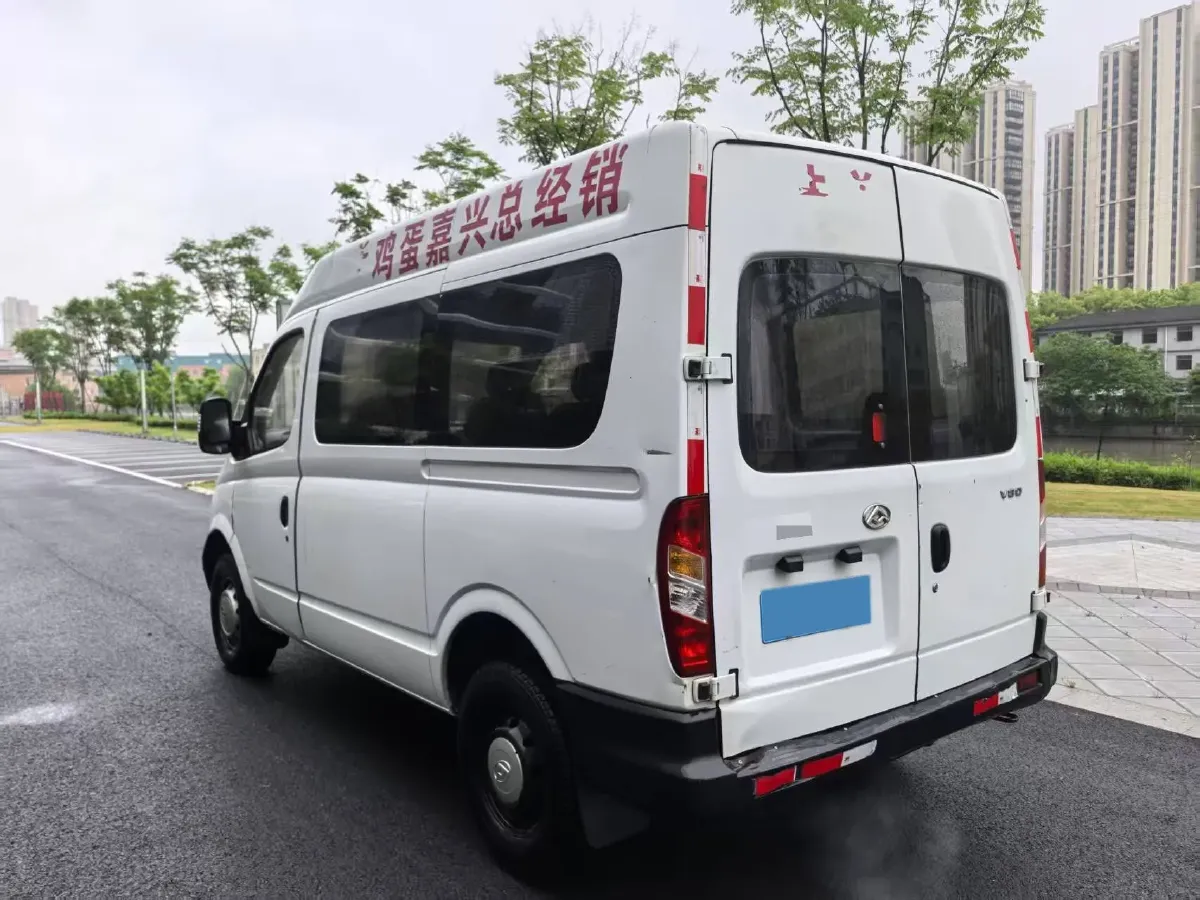 2019 MAXUS XinTu V80 2.5T 136HP L4 6MT,autocango,china used car exporter,china ev exporter,chinese used car exporter,chinese used ev exporter