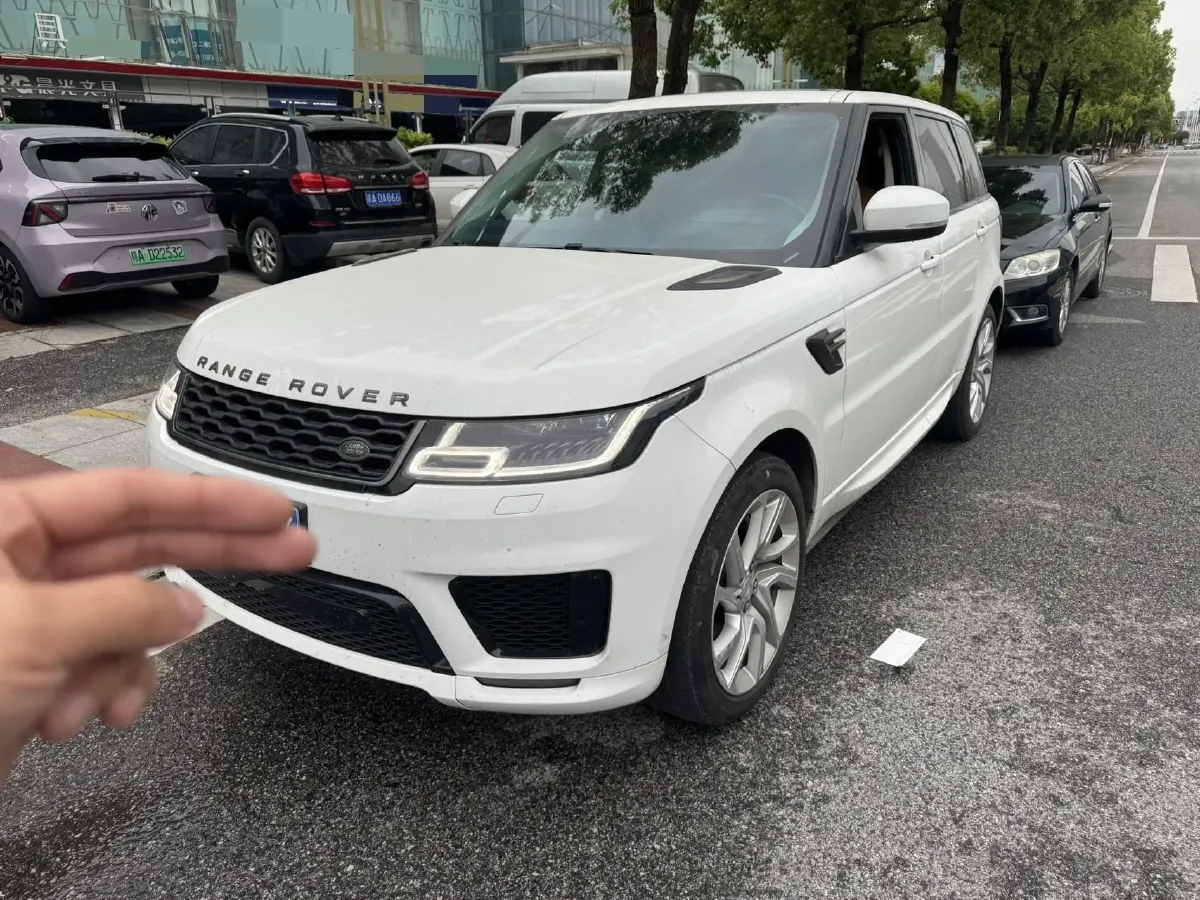 2018 Land Rover Range Rover Sport 3.0T 340HP V6 8AT,autocango,china used car exporter,china ev exporter,chinese used car exporter,chinese used ev exporter