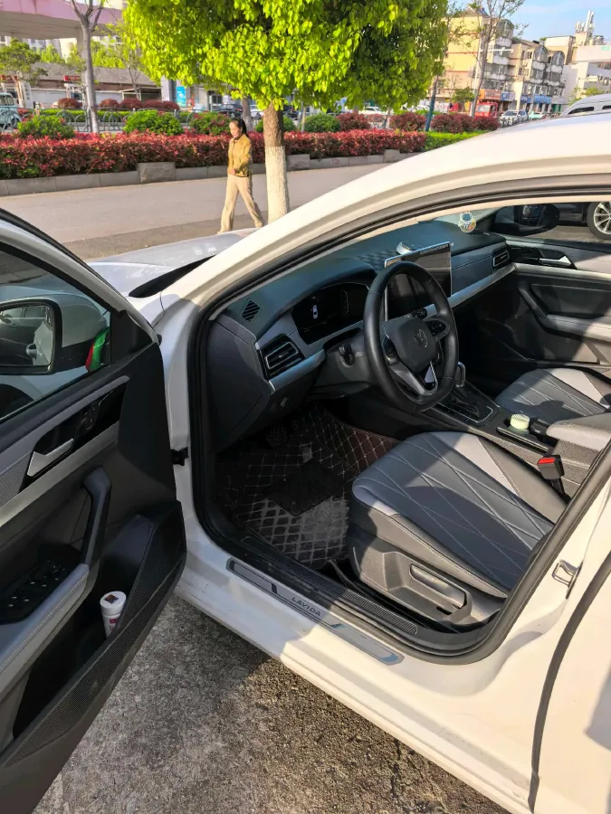 2023 Volkswagen Lavida 1.5L 110HP L4 6AT,autocango,china used car exporter,china ev exporter,chinese used car exporter,chinese used ev exporter