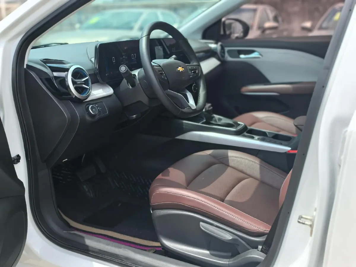 2023 Chevrolet Monza 1.5L 113HP L4 6DCT,autocango,china used car exporter,china ev exporter,chinese used car exporter,chinese used ev exporter