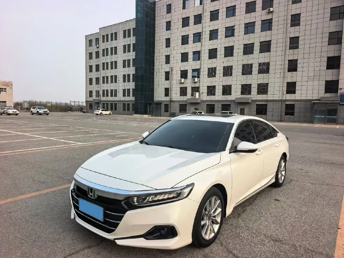 2022 Honda Accord 1.5T 194HP L4 CVT,autocango,china used car exporter,china ev exporter,chinese used car exporter,chinese used ev exporter