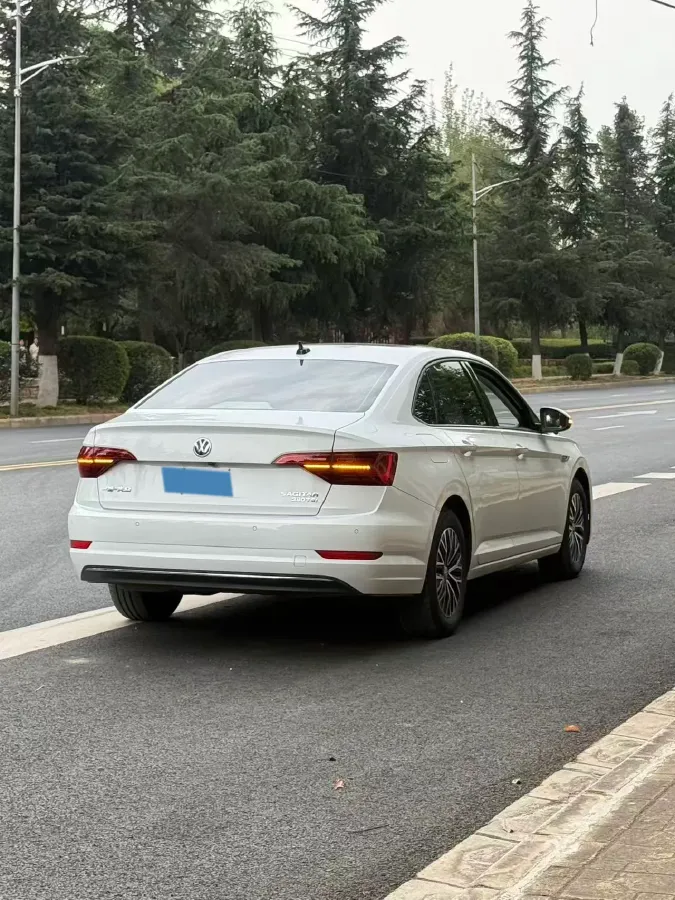 2021 Volkswagen Sagitar 1.4T 150HP L4 7DCT,autocango,china used car exporter,china ev exporter,chinese used car exporter,chinese used ev exporter