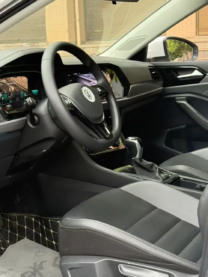 2021 Volkswagen Sagitar 1.4T 150HP L4 7DCT,autocango,china used car exporter,china ev exporter,chinese used car exporter,chinese used ev exporter