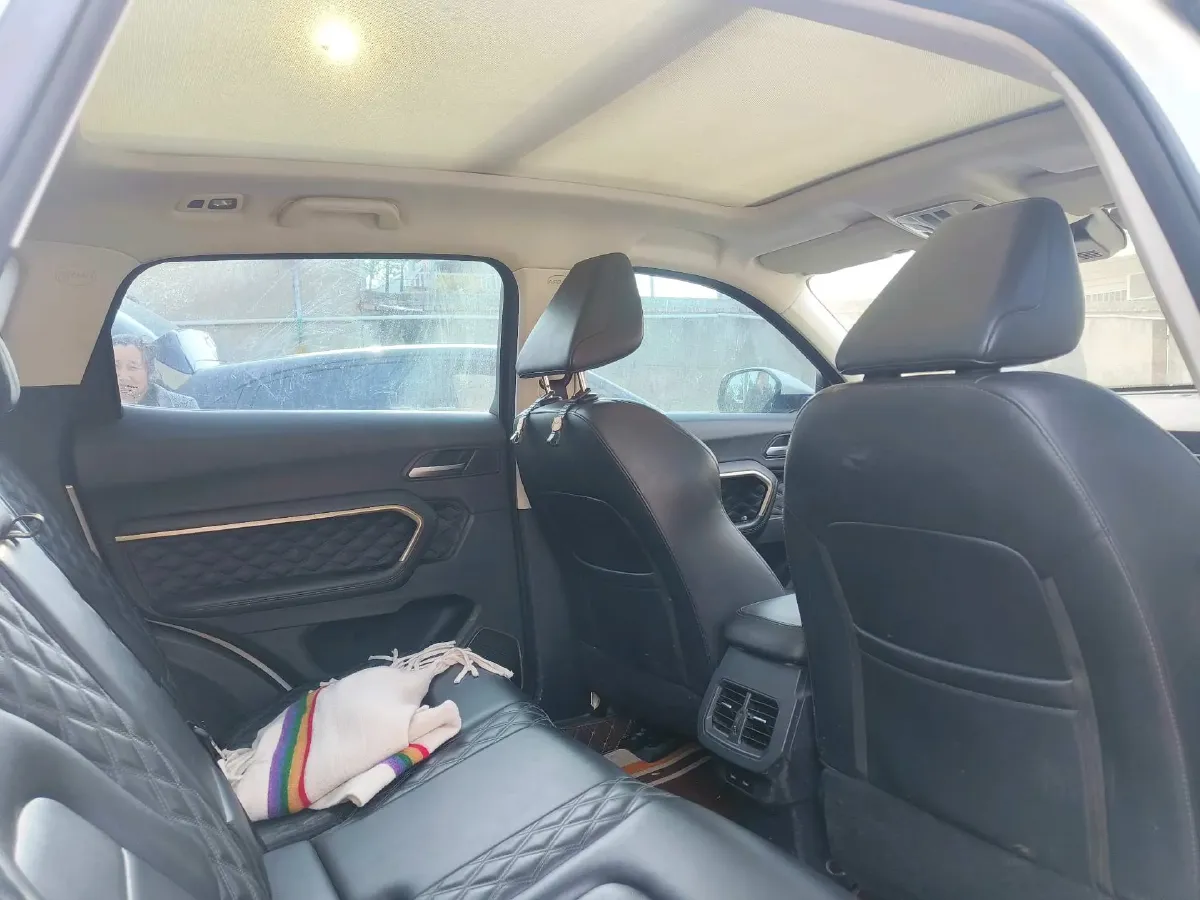 2020 Haval H6 2.0T 224HP L4 7DCT,autocango,china used car exporter,china ev exporter,chinese used car exporter,chinese used ev exporter