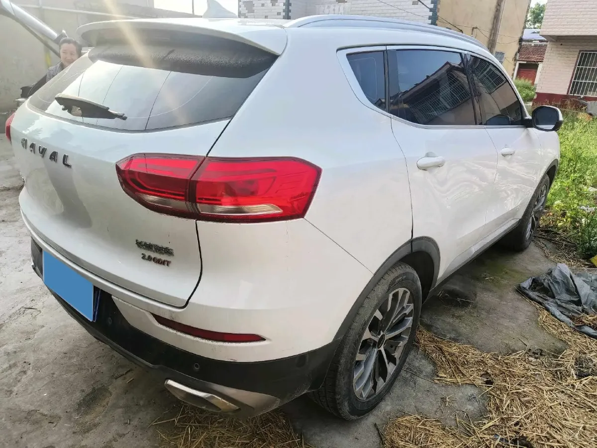 2020 Haval H6 2.0T 224HP L4 7DCT,autocango,china used car exporter,china ev exporter,chinese used car exporter,chinese used ev exporter