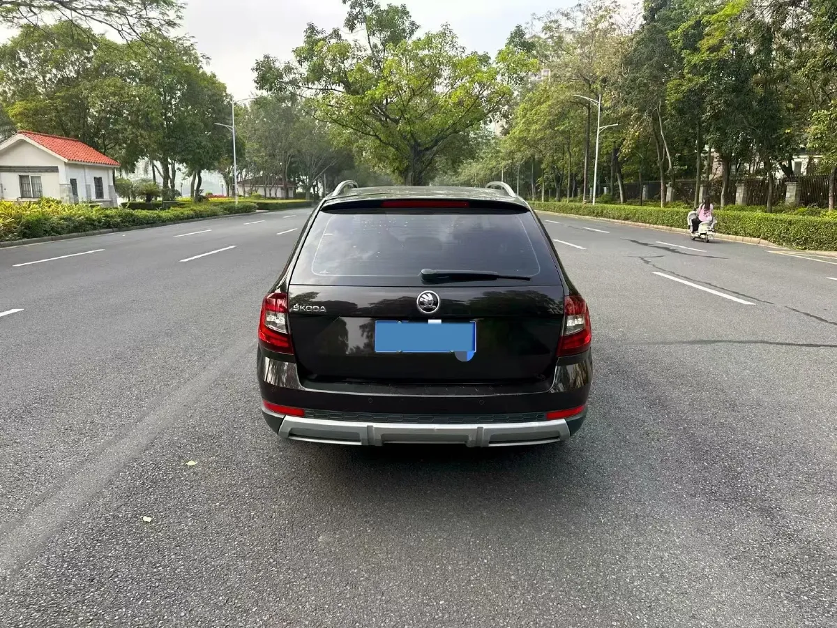 2018 Skoda Octavia 1.2T 116HP L4 7DCT,autocango,china used car exporter,china ev exporter,chinese used car exporter,chinese used ev exporter