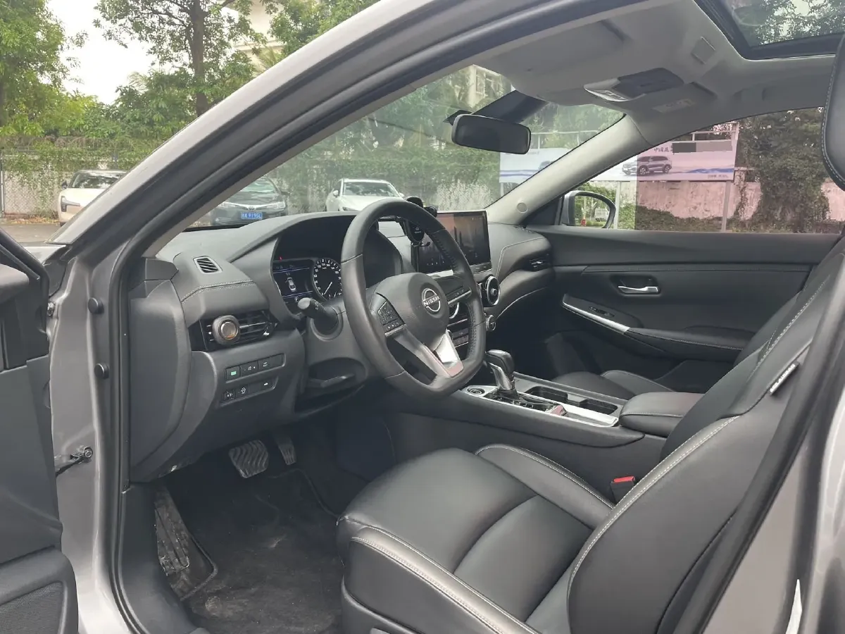 2023 Nissan Sylphy 1.6L 135HP L4 CVT,autocango,china used car exporter,china ev exporter,chinese used car exporter,chinese used ev exporter