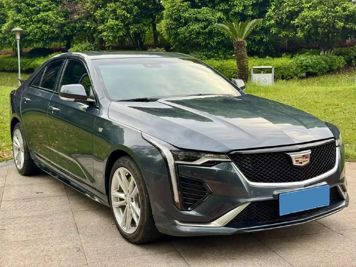 2021 Cadillac CT4 2.0T 237HP L4 8AT,autocango,china used car exporter,china ev exporter,chinese used car exporter,chinese used ev exporter