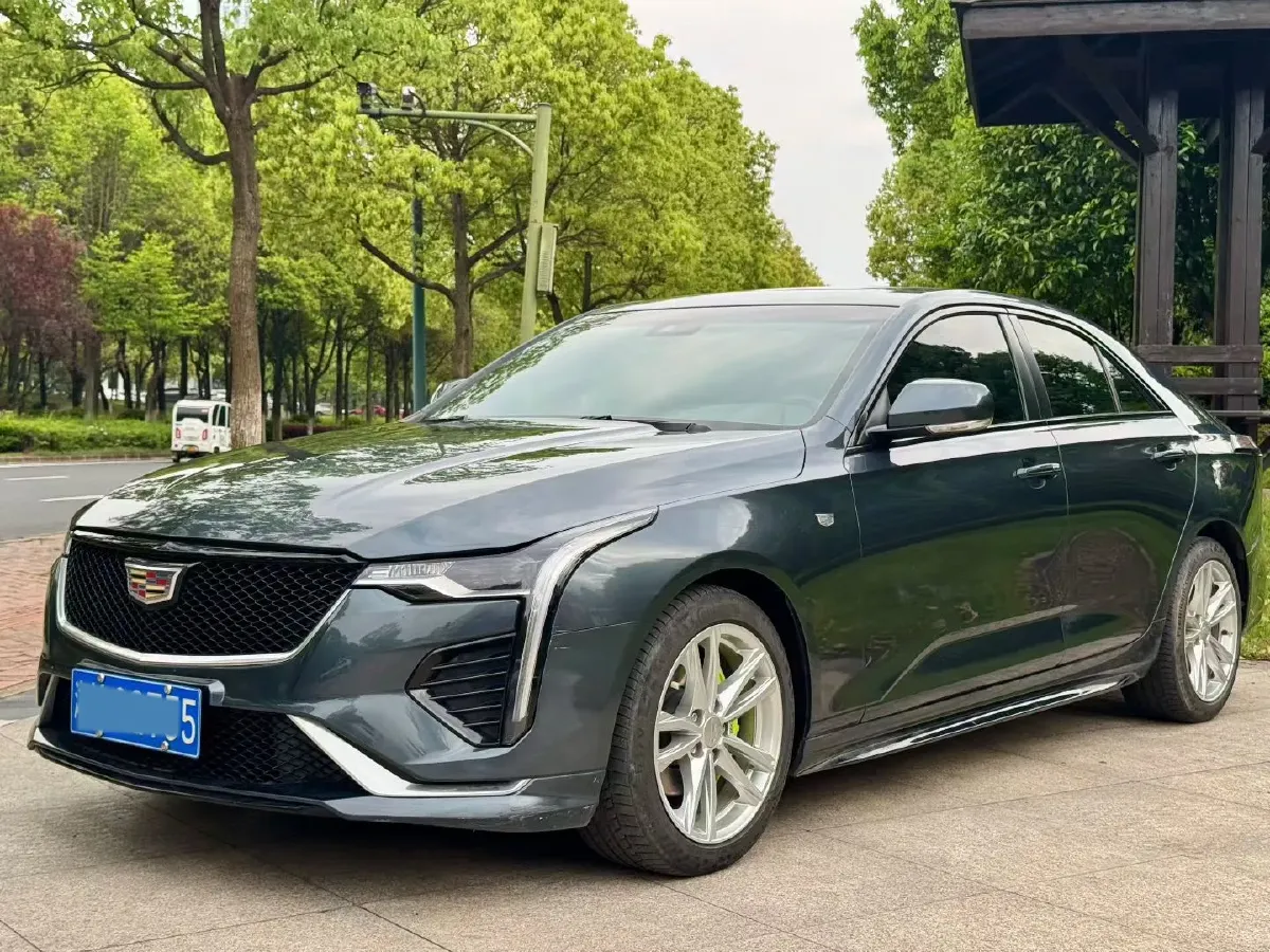 2021 Cadillac CT4 2.0T 237HP L4 8AT,autocango,china used car exporter,china ev exporter,chinese used car exporter,chinese used ev exporter