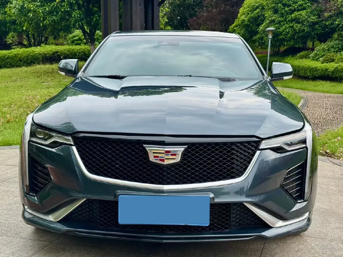 2021 Cadillac CT4 2.0T 237HP L4 8AT,autocango,china used car exporter,china ev exporter,chinese used car exporter,chinese used ev exporter