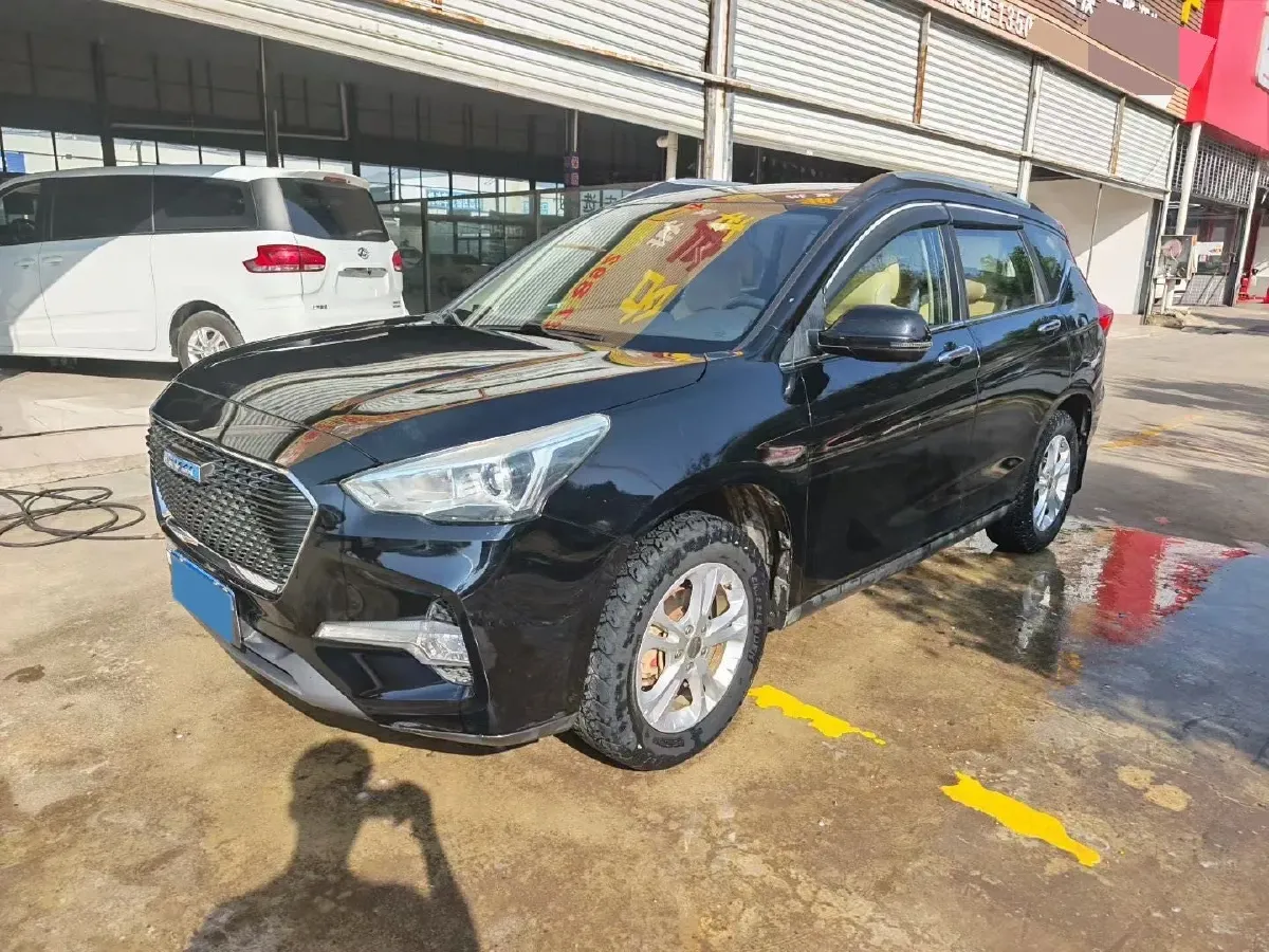 2018 Haval M6 1.5T 150HP L4 7DCT,autocango,china used car exporter,china ev exporter,chinese used car exporter,chinese used ev exporter
