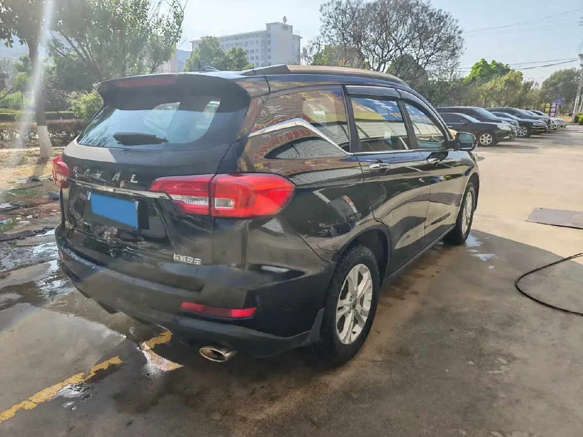 2018 Haval M6 1.5T 150HP L4 7DCT,autocango,china used car exporter,china ev exporter,chinese used car exporter,chinese used ev exporter