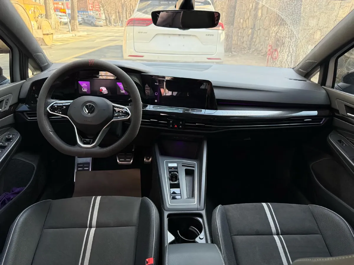 2023 Volkswagen Golf 1.4T 150HP L4 7DCT,autocango,china used car exporter,china ev exporter,chinese used car exporter,chinese used ev exporter