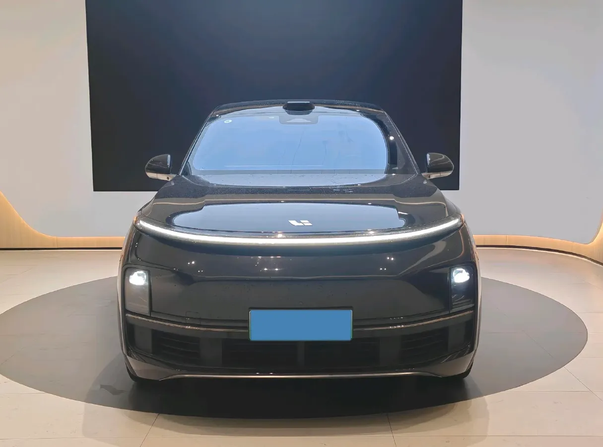 2022 Li L9 Range Extended 154HP REEV 42.6KWH,autocango,china used car exporter,china ev exporter,chinese used car exporter,chinese used ev exporter