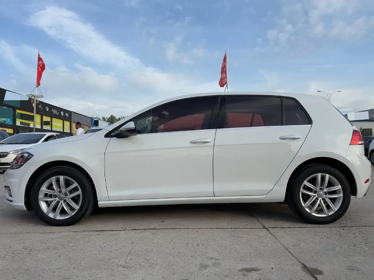 2018 Volkswagen Golf 1.4T 131HP L4 7DCT,autocango,china used car exporter,china ev exporter,chinese used car exporter,chinese used ev exporter