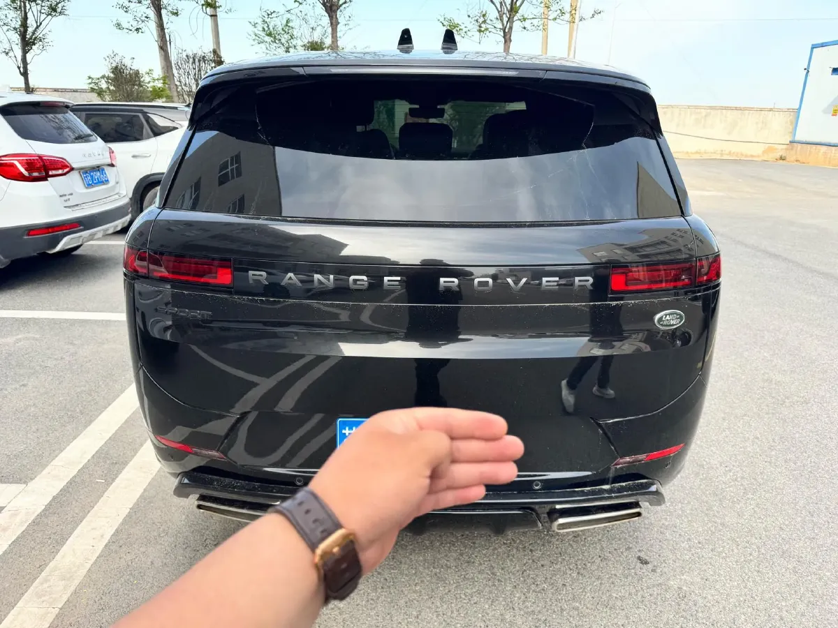 2024 Land Rover Range Rover Sport 3.0T 400HP L6 8AT,autocango,china used car exporter,china ev exporter,chinese used car exporter,chinese used ev exporter