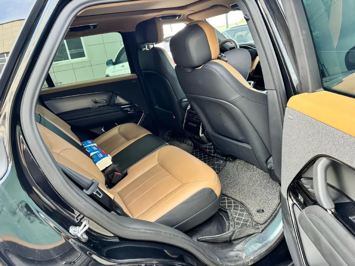 2024 Land Rover Range Rover Sport 3.0T 400HP L6 8AT,autocango,china used car exporter,china ev exporter,chinese used car exporter,chinese used ev exporter