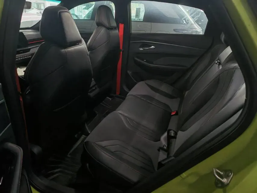 2022 Geely Binray 1.5T 181HP L4 7DCT,autocango,china used car exporter,china ev exporter,chinese used car exporter,chinese used ev exporter