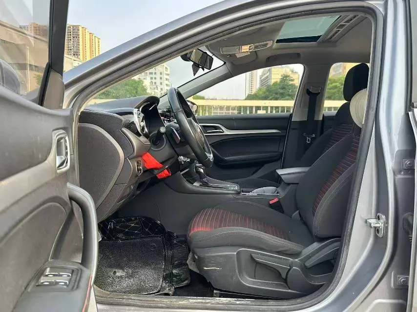 2018 MG MG6 1.5T 169HP L4 7DCT,autocango,china used car exporter,china ev exporter,chinese used car exporter,chinese used ev exporter