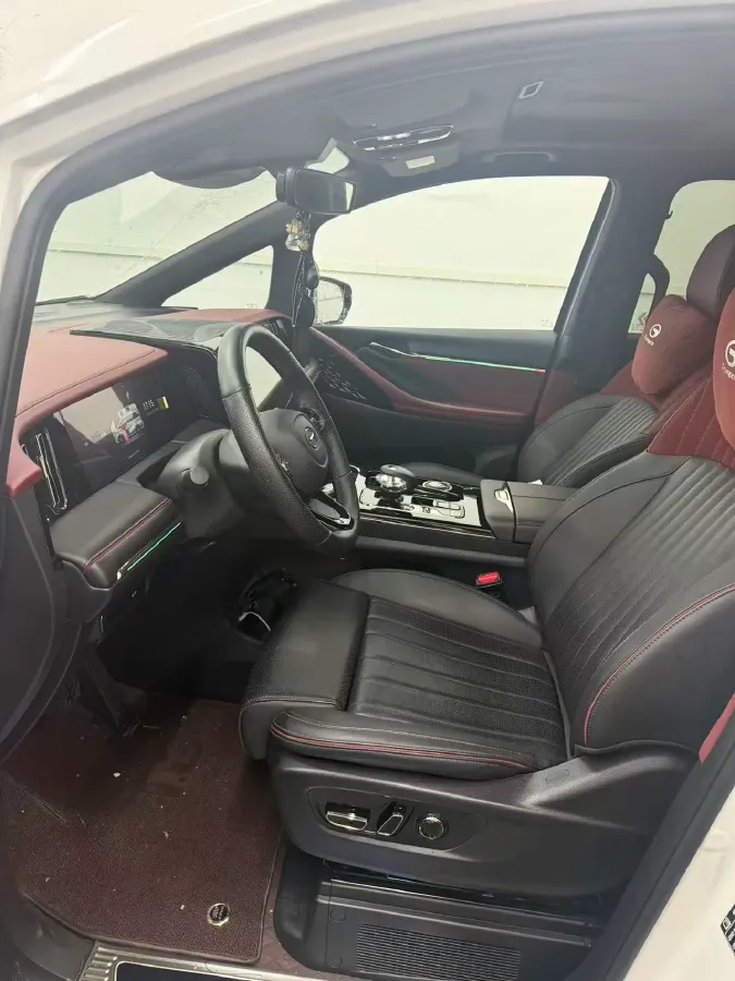 2024 GAC Trumpchi M8 2.0T 252HP L4 8AT,autocango,china used car exporter,china ev exporter,chinese used car exporter,chinese used ev exporter