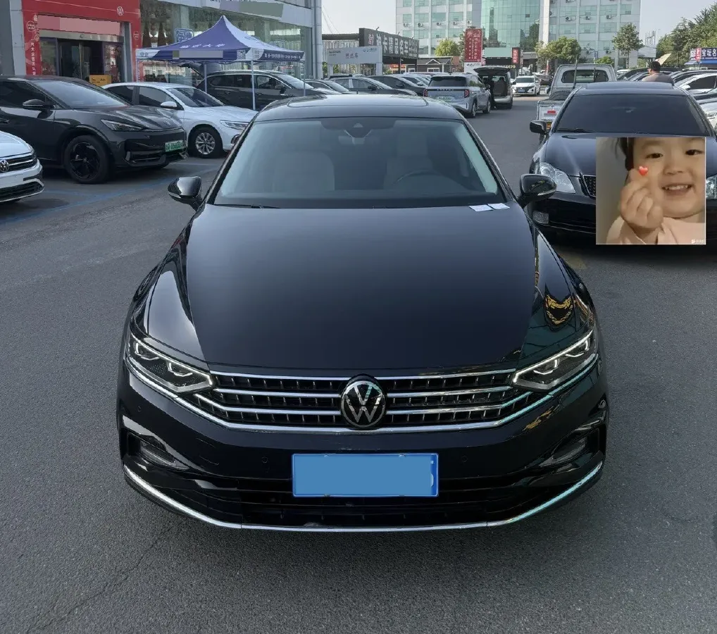 2023 Volkswagen Magotan 2.0T 186HP L4 7DCT,autocango,china used car exporter,china ev exporter,chinese used car exporter,chinese used ev exporter
