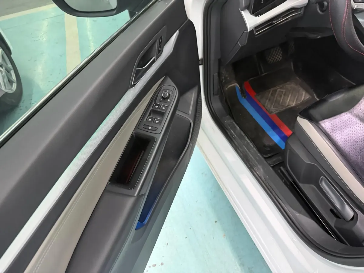 2021 Volkswagen Golf 1.4T 150HP L4 7DCT,autocango,china used car exporter,china ev exporter,chinese used car exporter,chinese used ev exporter