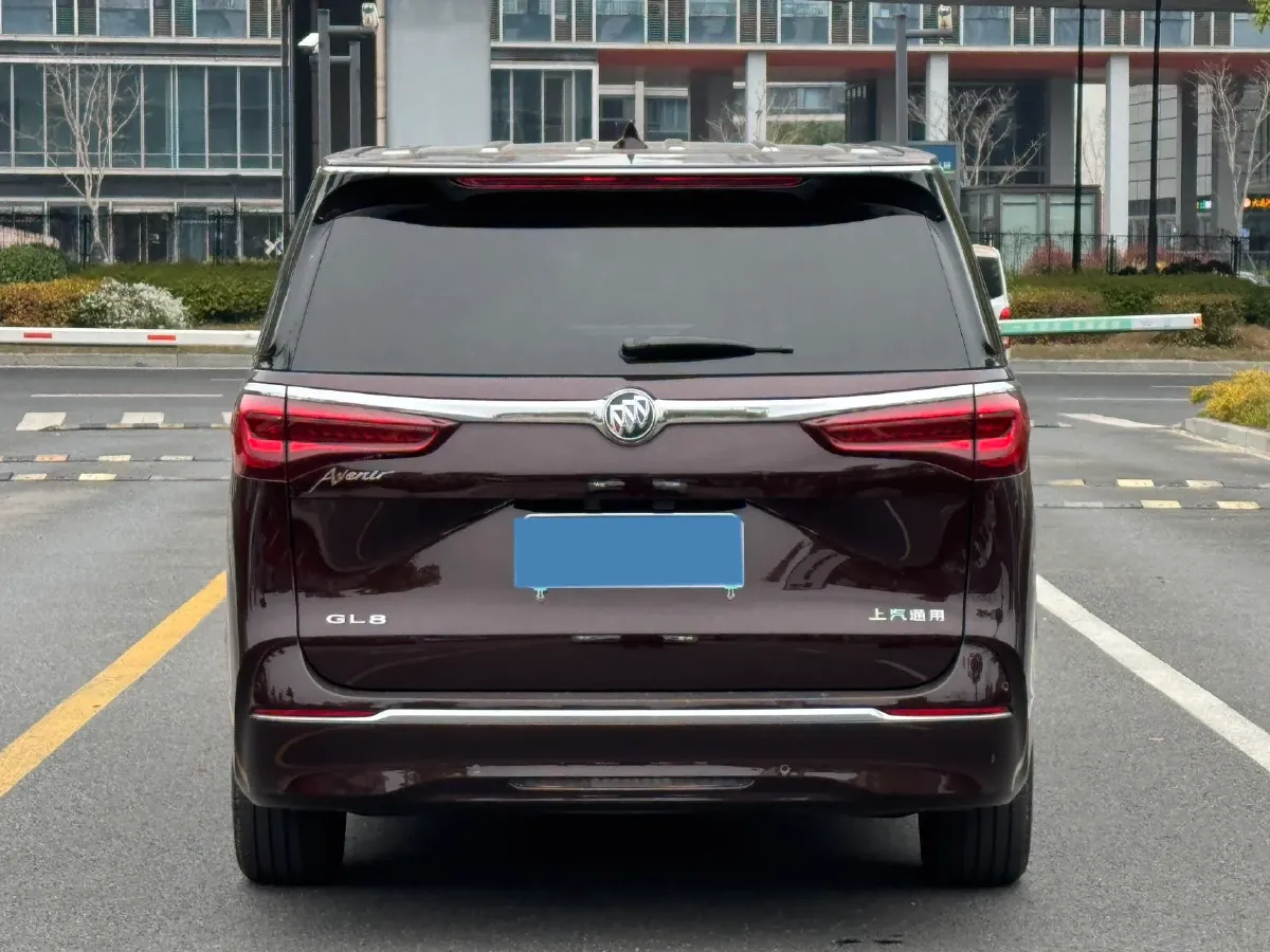 2022 Buick GL8 2.0T 237HP L4 9AT,autocango,china used car exporter,china ev exporter,chinese used car exporter,chinese used ev exporter