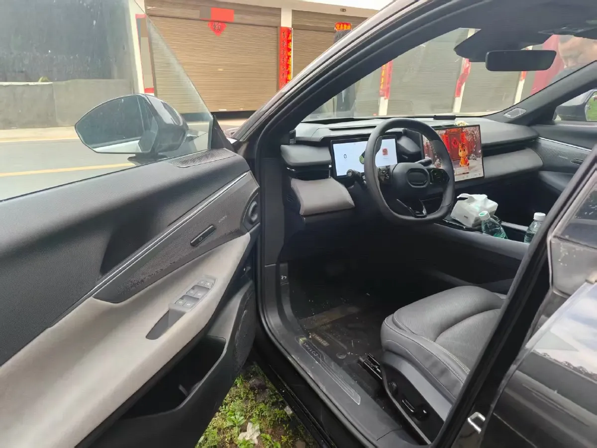 2023 LYNK&CO 08 EM-P 1.5T 163HP L4 3DHT PHEV 39.8KWH,autocango,china used car exporter,china ev exporter,chinese used car exporter,chinese used ev exporter