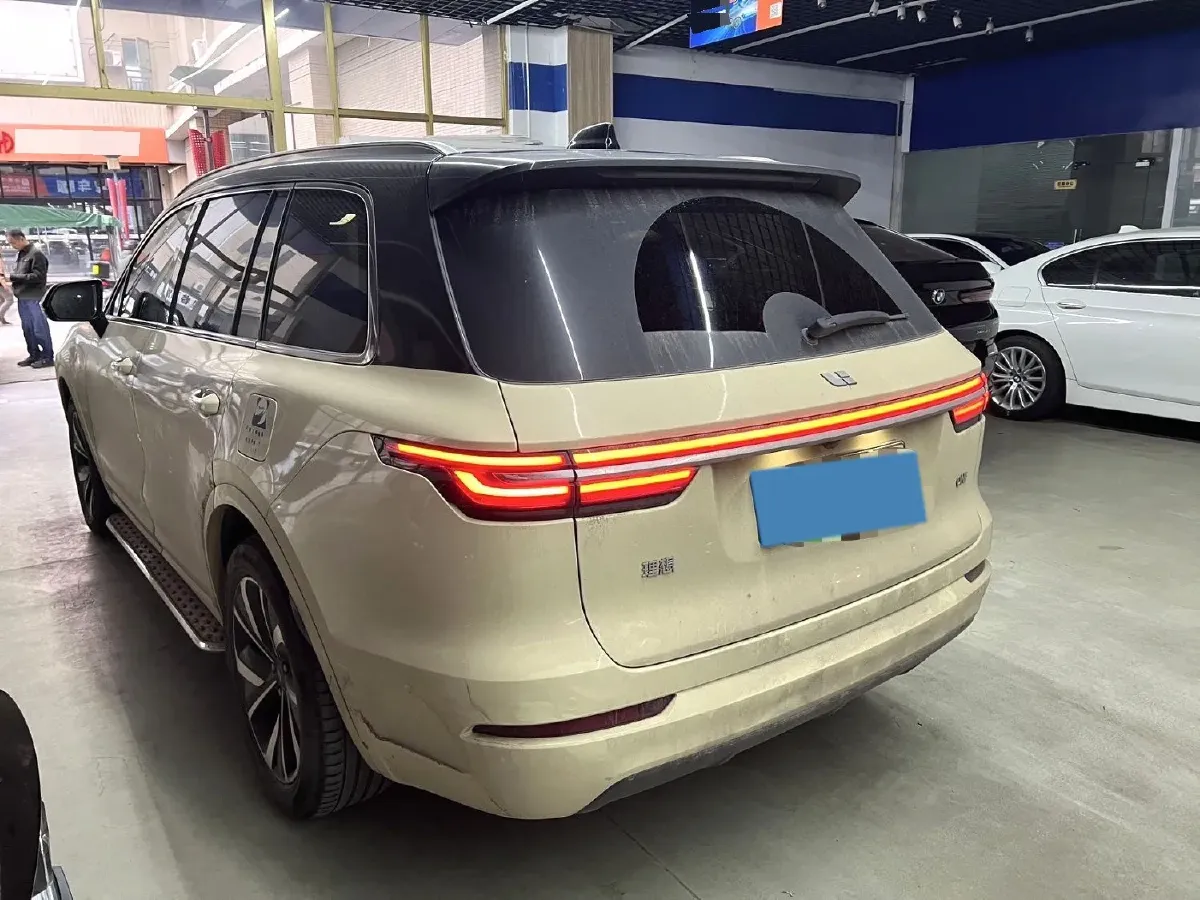 2021 Li ONE Range Extended 131HP REEV 40.5KWH,autocango,china used car exporter,china ev exporter,chinese used car exporter,chinese used ev exporter