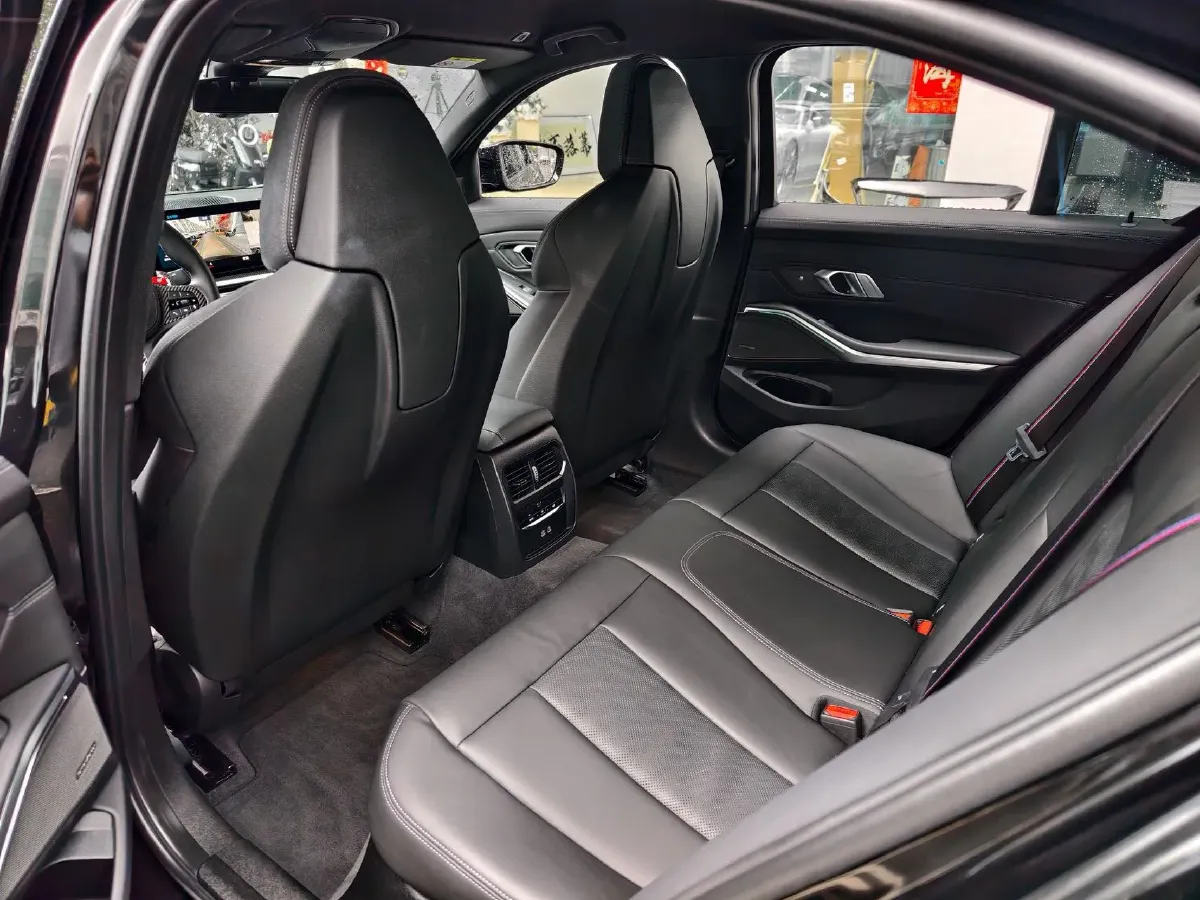 2023 BMW M3 3.0T 510HP L6 8AT,autocango,china used car exporter,china ev exporter,chinese used car exporter,chinese used ev exporter