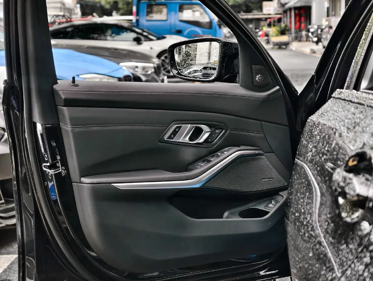 2023 BMW M3 3.0T 510HP L6 8AT,autocango,china used car exporter,china ev exporter,chinese used car exporter,chinese used ev exporter