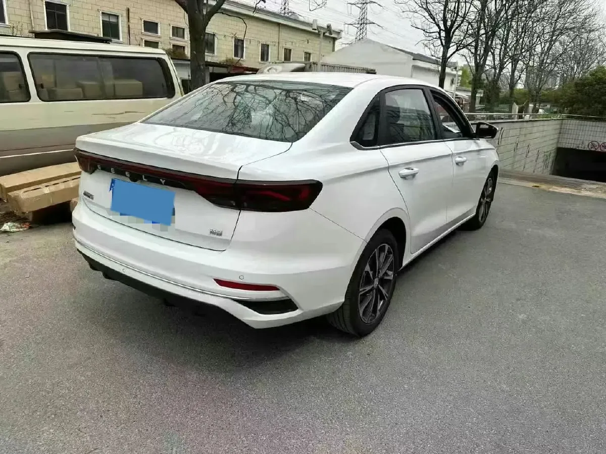 2025 Geely Emgrand 1.5L 127HP L4 CVT,autocango,china used car exporter,china ev exporter,chinese used car exporter,chinese used ev exporter