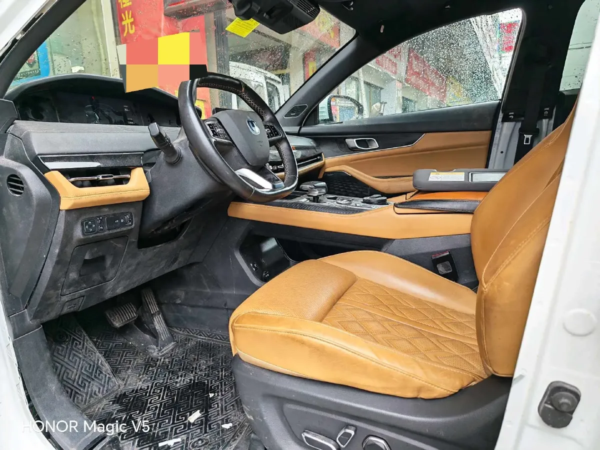 2021 ChangAn UNI-K 2.0T 233HP L4 8AT,autocango,china used car exporter,china ev exporter,chinese used car exporter,chinese used ev exporter