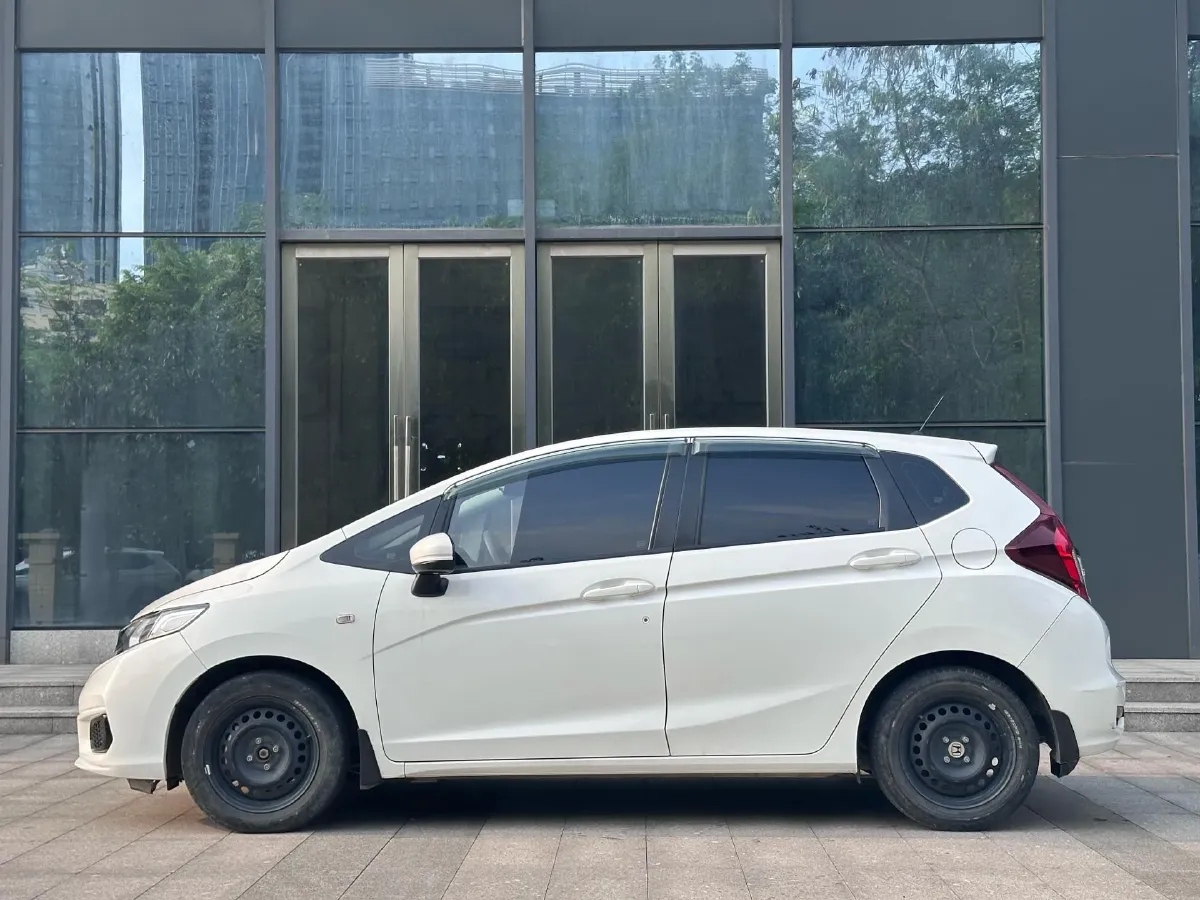 2020 Honda Fit 1.5L 131HP L4 CVT,autocango,china used car exporter,china ev exporter,chinese used car exporter,chinese used ev exporter