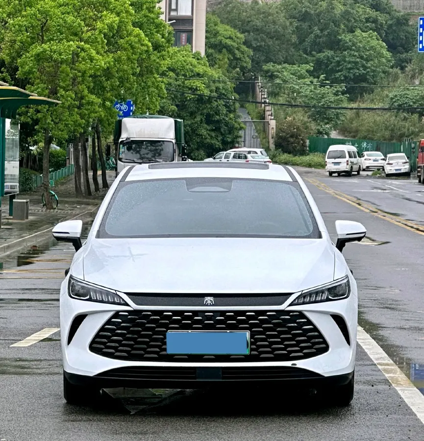 2025 BYD Qin Plus 1.5L 101HP L4 E-CVT PHEV 7.68KWH,autocango,china used car exporter,china ev exporter,chinese used car exporter,chinese used ev exporter
