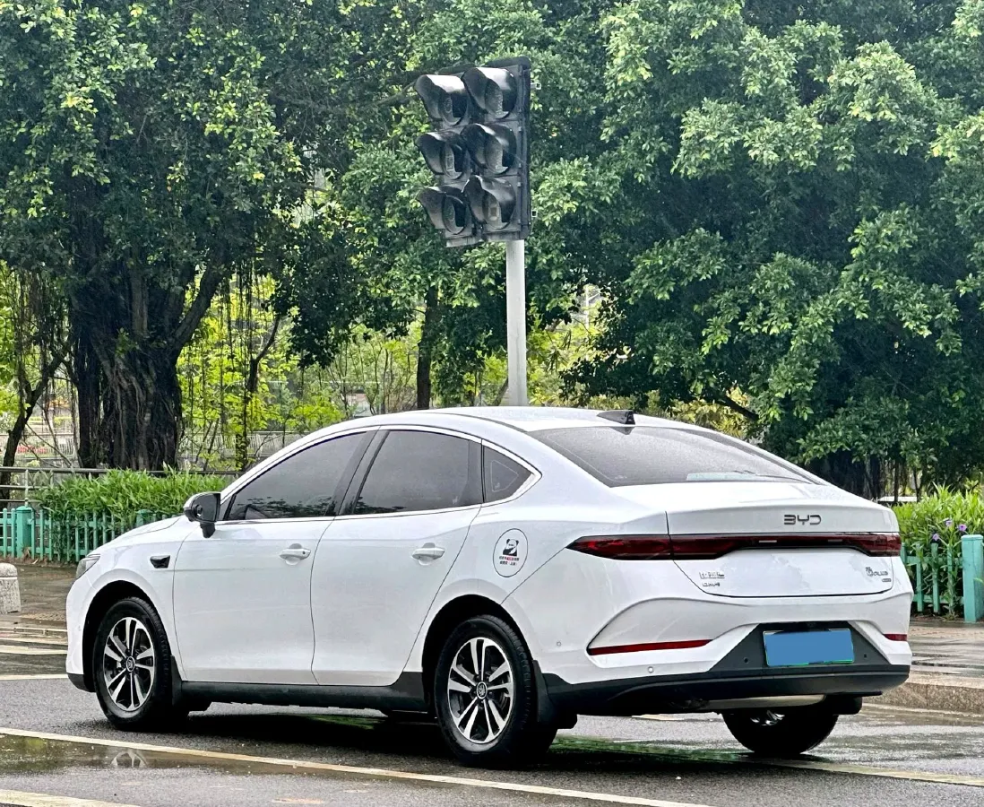 2025 BYD Qin Plus 1.5L 101HP L4 E-CVT PHEV 7.68KWH,autocango,china used car exporter,china ev exporter,chinese used car exporter,chinese used ev exporter