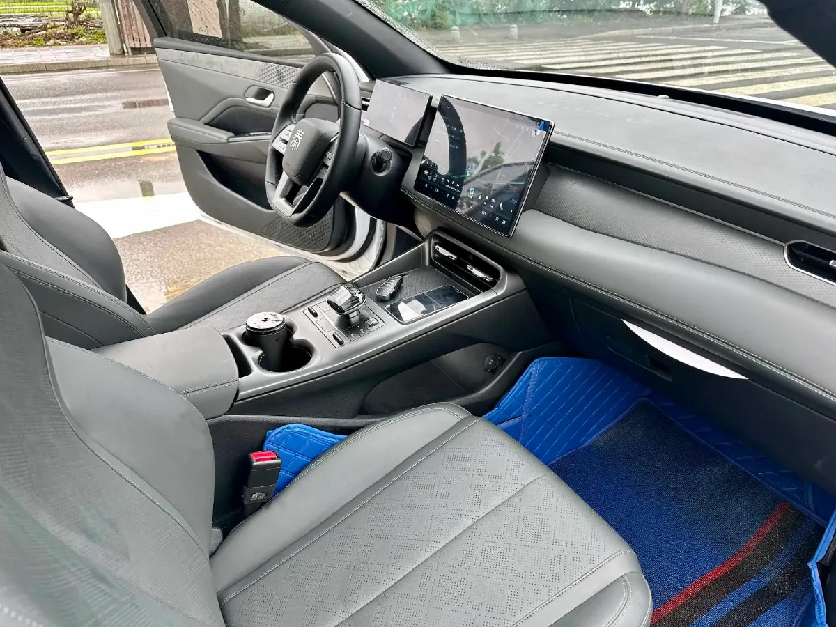 2025 BYD Qin Plus 1.5L 101HP L4 E-CVT PHEV 7.68KWH,autocango,china used car exporter,china ev exporter,chinese used car exporter,chinese used ev exporter