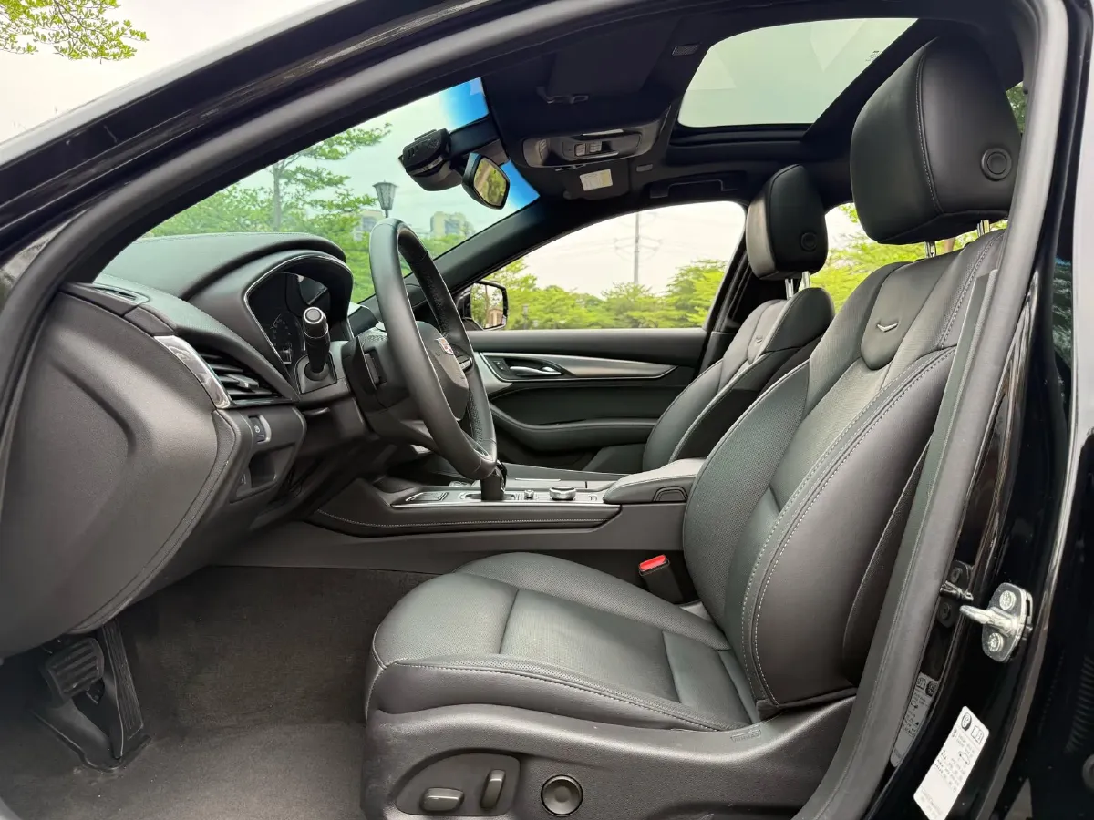 2022 Cadillac CT5 2.0T 237HP L4 10AT,autocango,china used car exporter,china ev exporter,chinese used car exporter,chinese used ev exporter