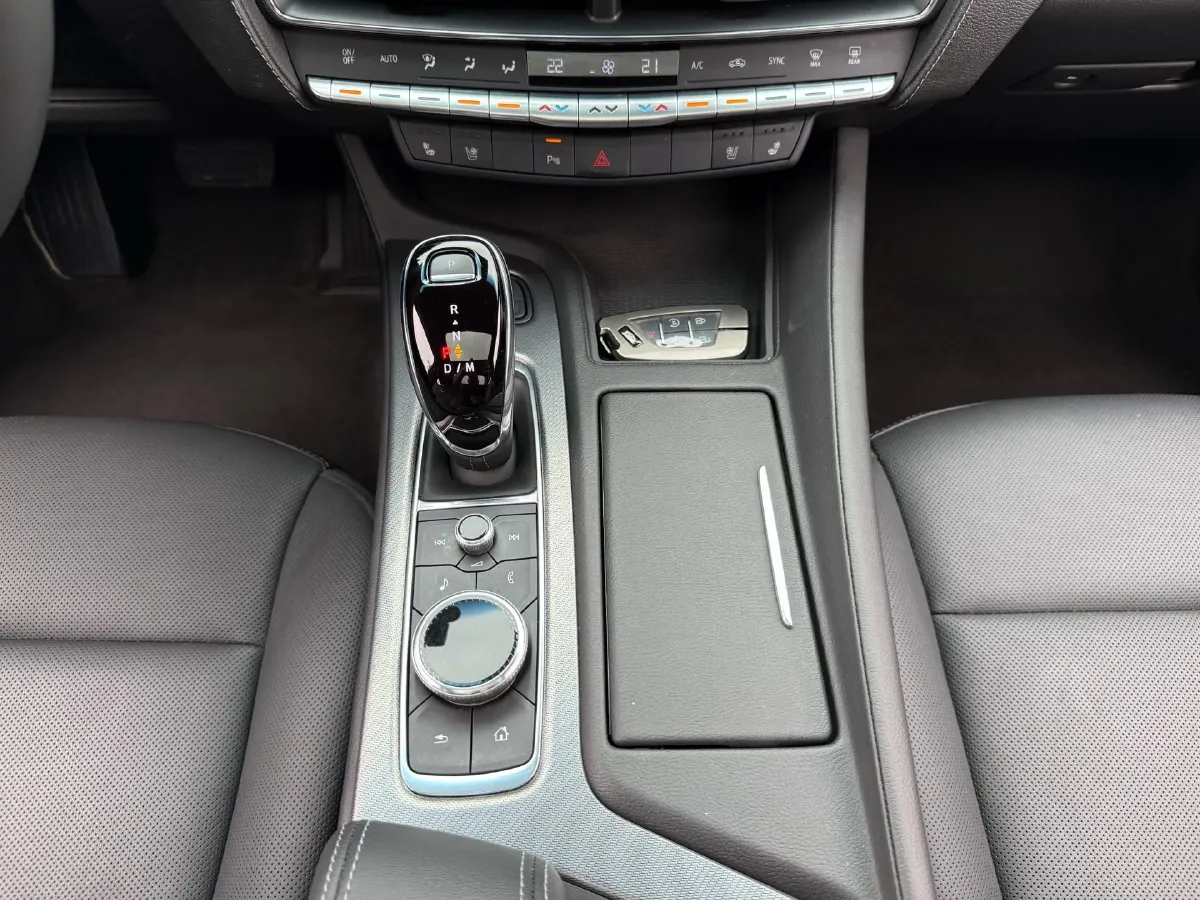 2022 Cadillac CT5 2.0T 237HP L4 10AT,autocango,china used car exporter,china ev exporter,chinese used car exporter,chinese used ev exporter