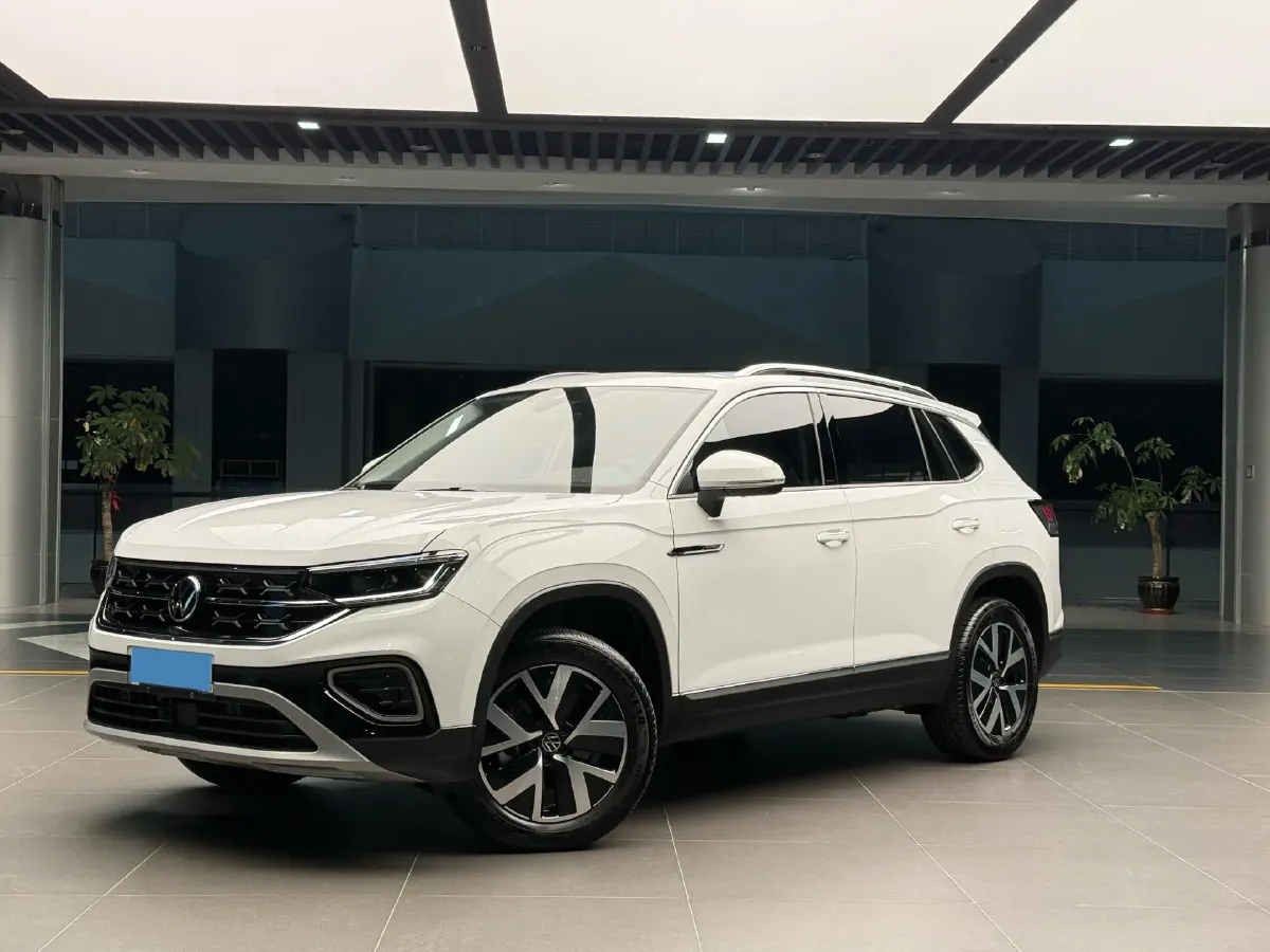 2024 Volkswagen Tayron 2.0T 186HP L4 7DCT,autocango,china used car exporter,china ev exporter,chinese used car exporter,chinese used ev exporter