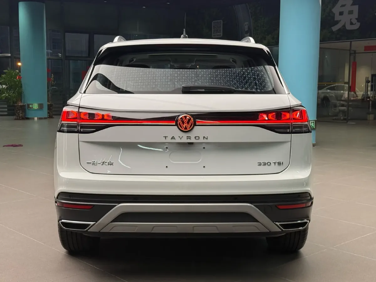 2024 Volkswagen Tayron 2.0T 186HP L4 7DCT,autocango,china used car exporter,china ev exporter,chinese used car exporter,chinese used ev exporter