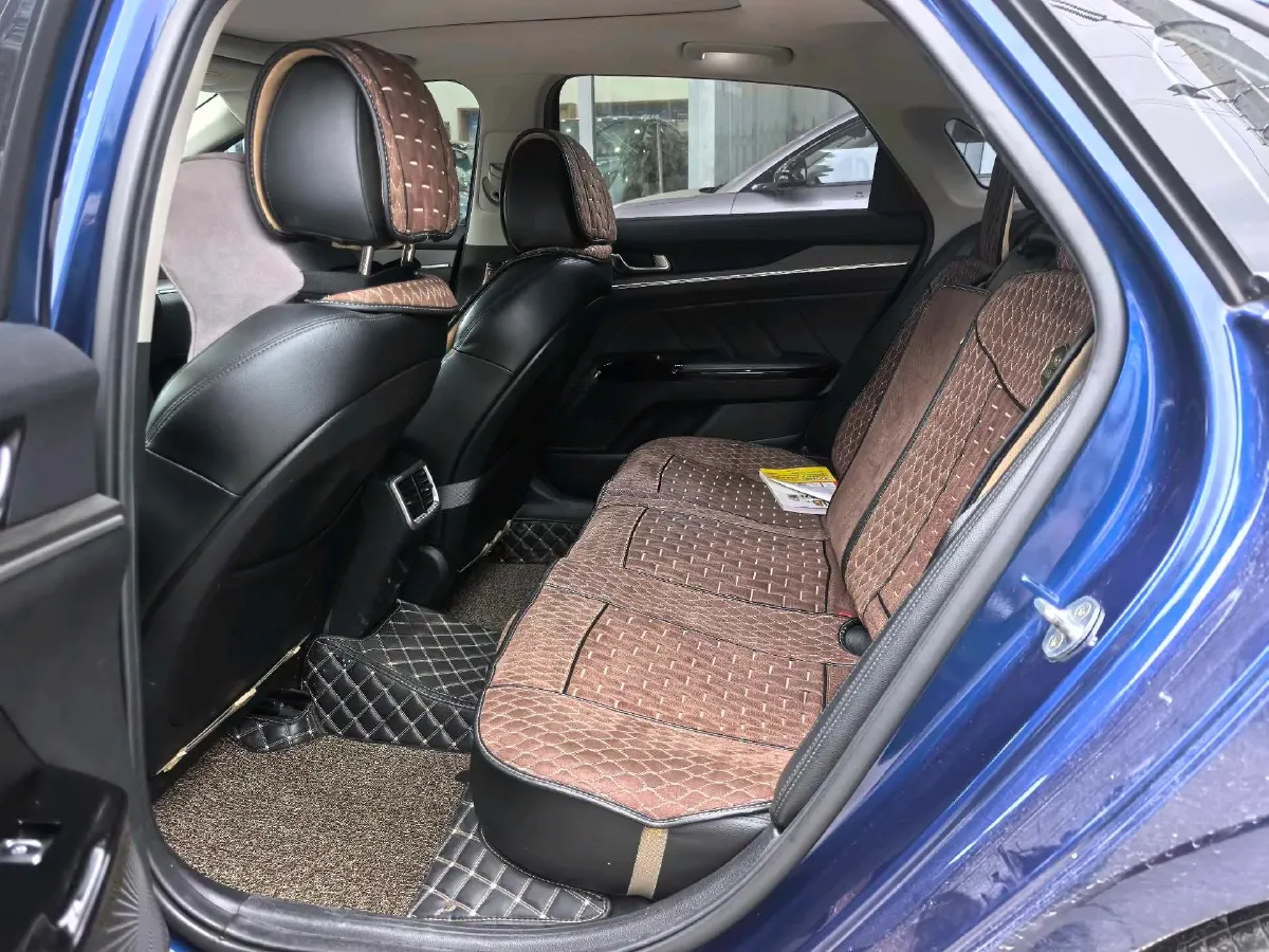 2020 Kia K5 2.0T 240HP L4 8AT,autocango,china used car exporter,china ev exporter,chinese used car exporter,chinese used ev exporter