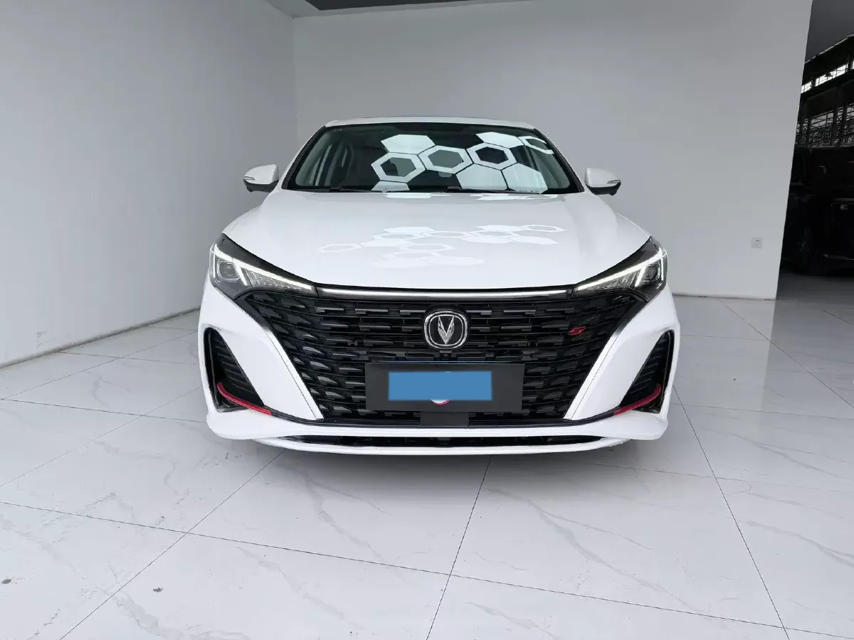 2021 ChangAn Eado 1.4T 160HP L4 7DCT,autocango,china used car exporter,china ev exporter,chinese used car exporter,chinese used ev exporter