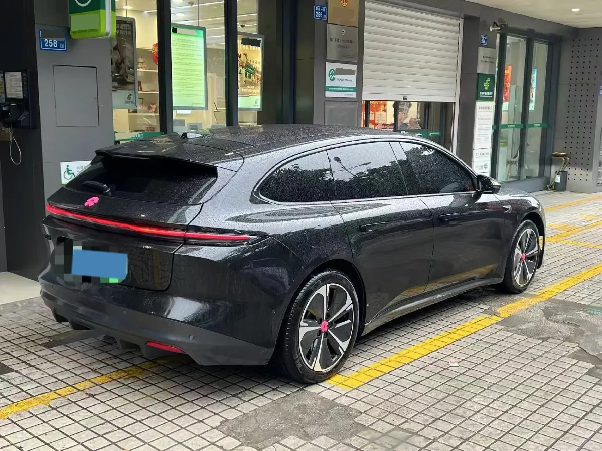 2024 NIO ET5T BEV 75KWH,autocango,china used car exporter,china ev exporter,chinese used car exporter,chinese used ev exporter