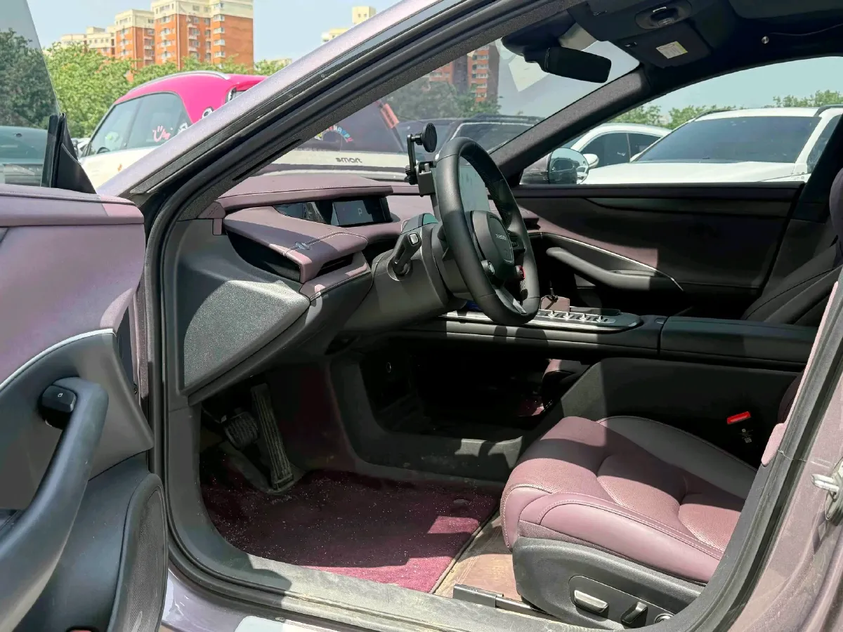 2024 MI SU7 BEV 94.3KWH,autocango,china used car exporter,china ev exporter,chinese used car exporter,chinese used ev exporter