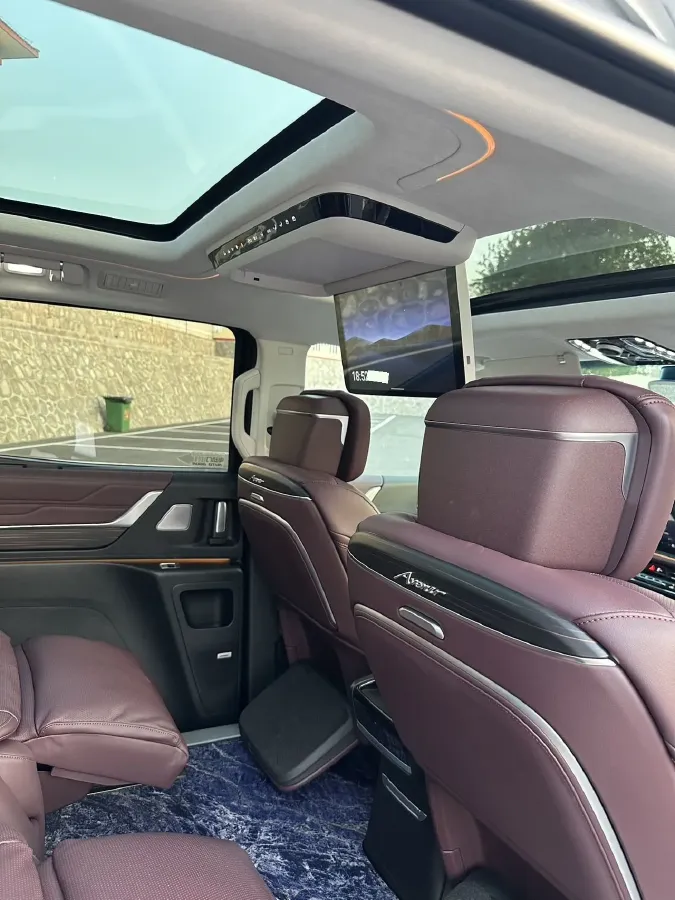 2025 Buick Century 2.0T 237HP L4 9AT,autocango,china used car exporter,china ev exporter,chinese used car exporter,chinese used ev exporter