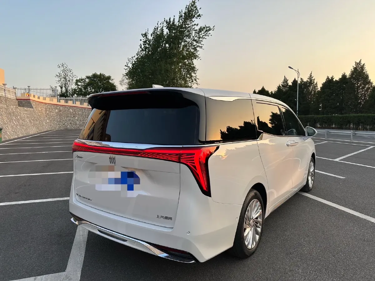 2025 Buick Century 2.0T 237HP L4 9AT,autocango,china used car exporter,china ev exporter,chinese used car exporter,chinese used ev exporter