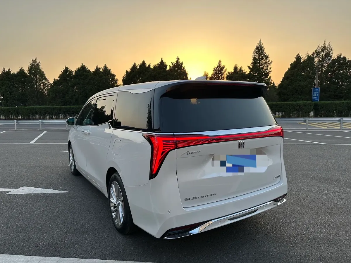 2025 Buick Century 2.0T 237HP L4 9AT,autocango,china used car exporter,china ev exporter,chinese used car exporter,chinese used ev exporter