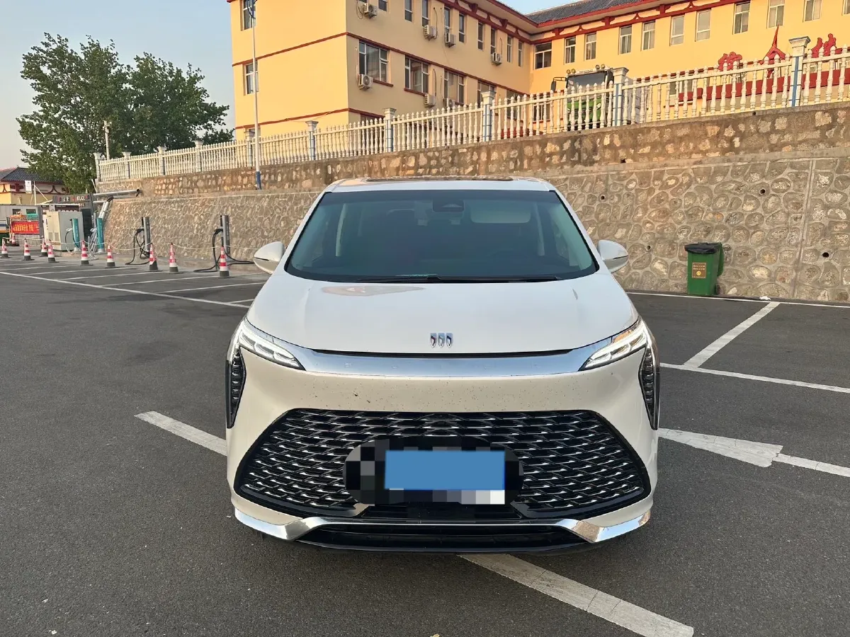 2025 Buick Century 2.0T 237HP L4 9AT,autocango,china used car exporter,china ev exporter,chinese used car exporter,chinese used ev exporter